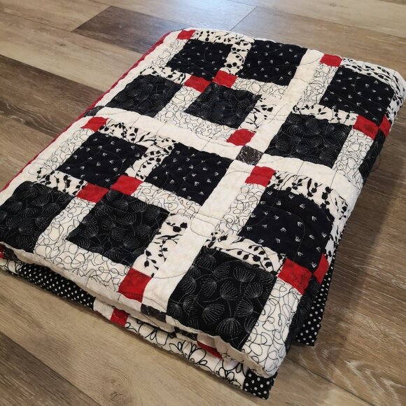 Handmade Lap Quilt Red White Black Silver Patchwork Blanket 61"x54" - Picture 11 of 12